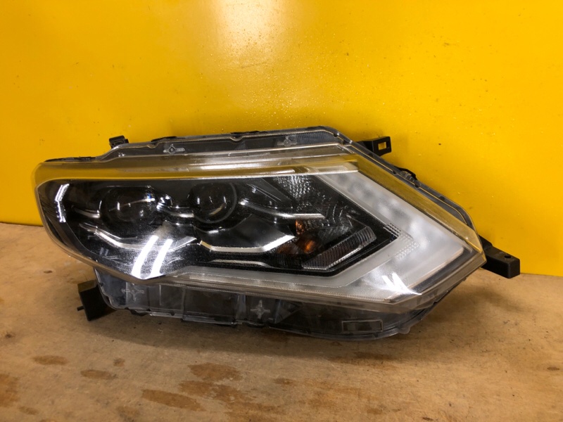 Фара правая NISSAN X-TRAIL/ROGUE T32 13-20