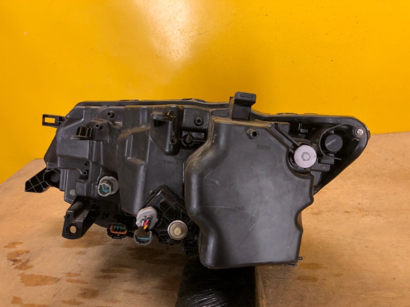 Фара правая X-TRAIL/ROGUE T32 13-20