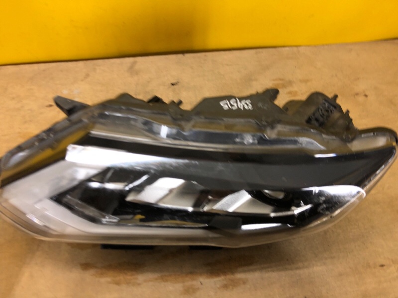 Фара левая X-TRAIL/ROGUE T32 13-20