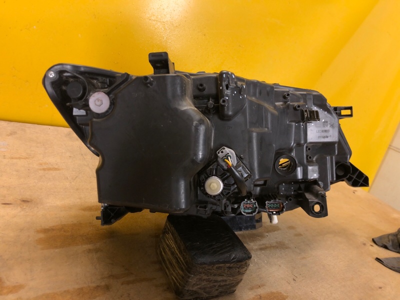 Фара левая X-TRAIL/ROGUE T32 13-20