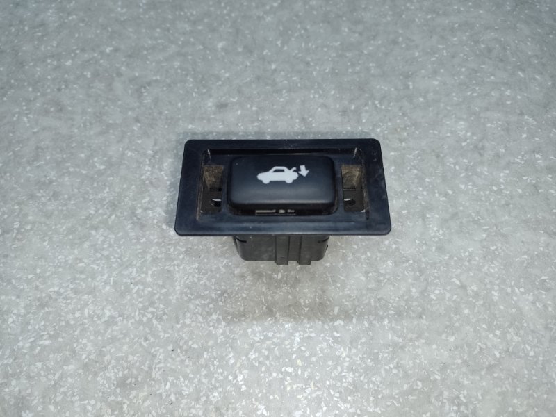 Кнопка закрывания крышки багажника LEXUS LS460 06-12 2007 Седан 4.6 84930-50050 Б/У