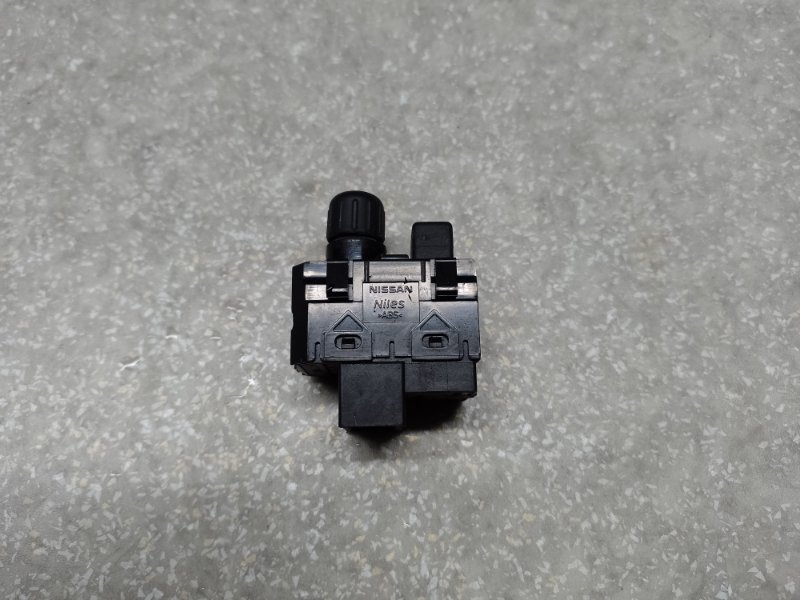 Блок управления зеркалами TEANA J32 08-14