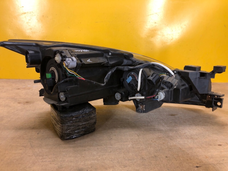 Фара левая 6 GH 07-12