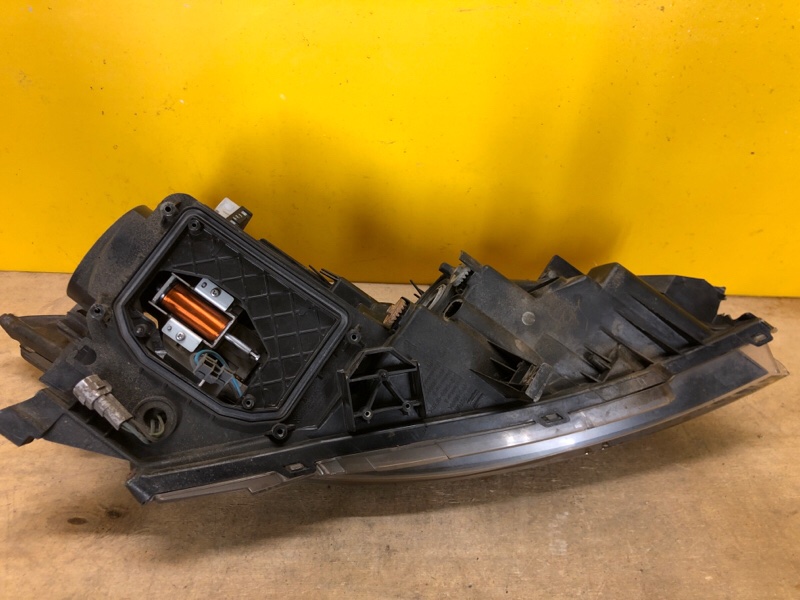 Фара левая 6 GH 07-12