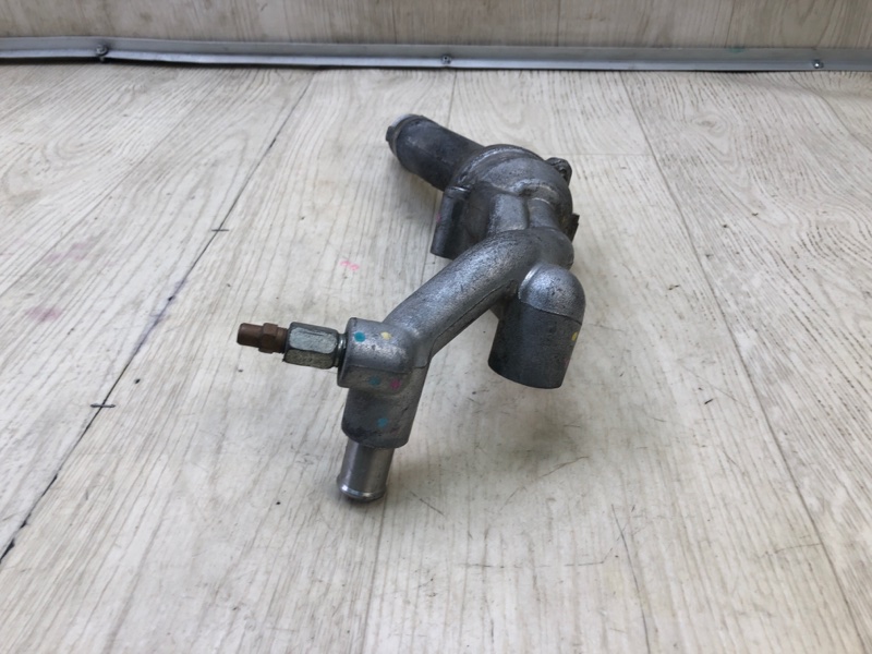 Корпус термостата RX350/450 09-15 2011 2GR-FXE 3.5L