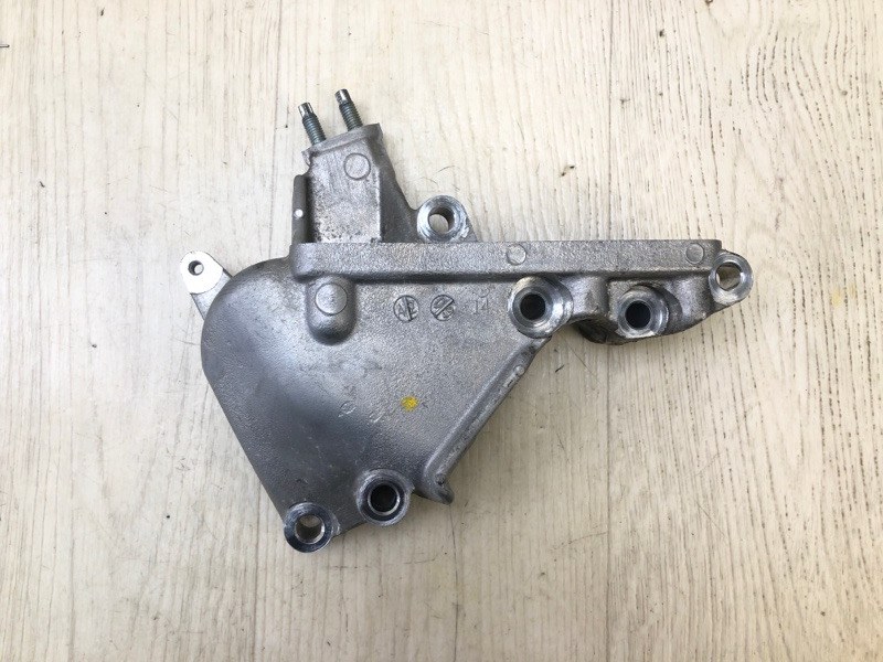 Кронштейн двигателя LEXUS RX350/450 09-15 2011 2GR-FXE 3.5L 1231531091 Б/У