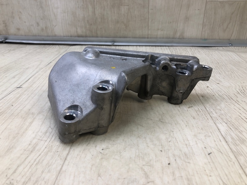 Кронштейн двигателя RX350/450 09-15 2011 2GR-FXE 3.5L