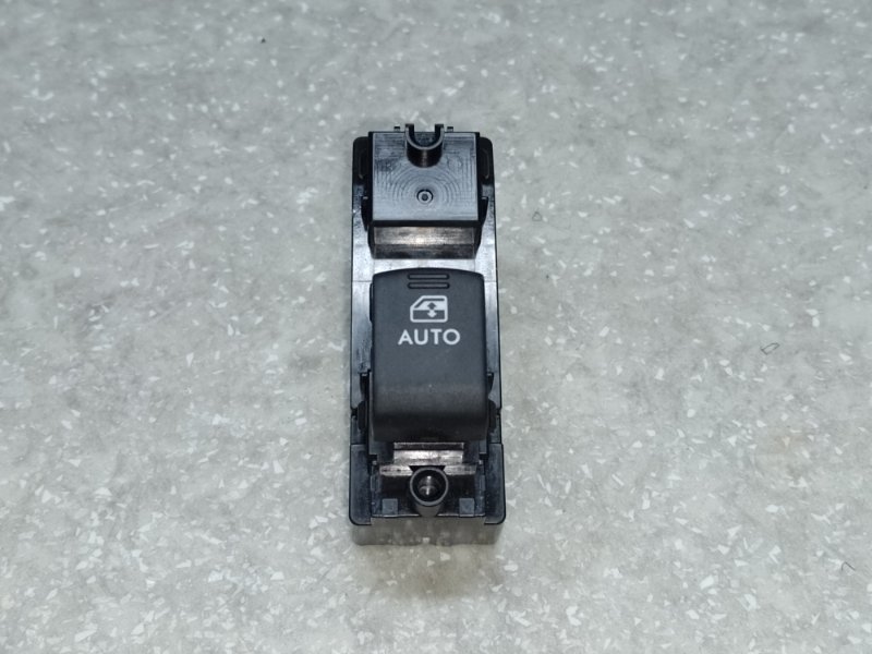 Кнопка стеклоподъемника передняя правая SUBARU LEGACY BN 14-18 83071AL17A Б/У