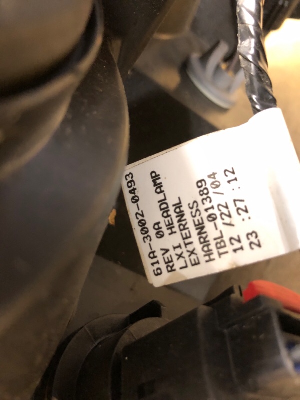 Фара правая 300 04-10 Фара правая 300 04-10