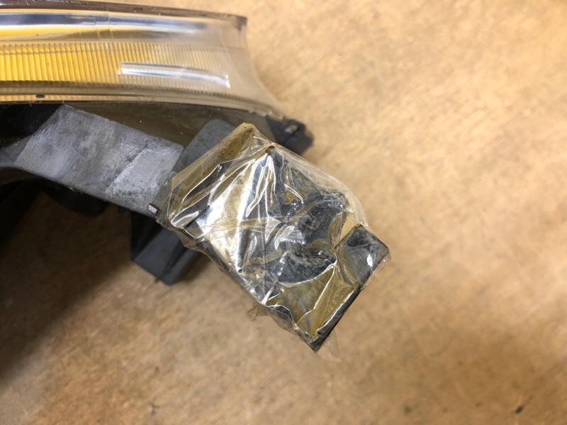 Фара левая CRV 02-06