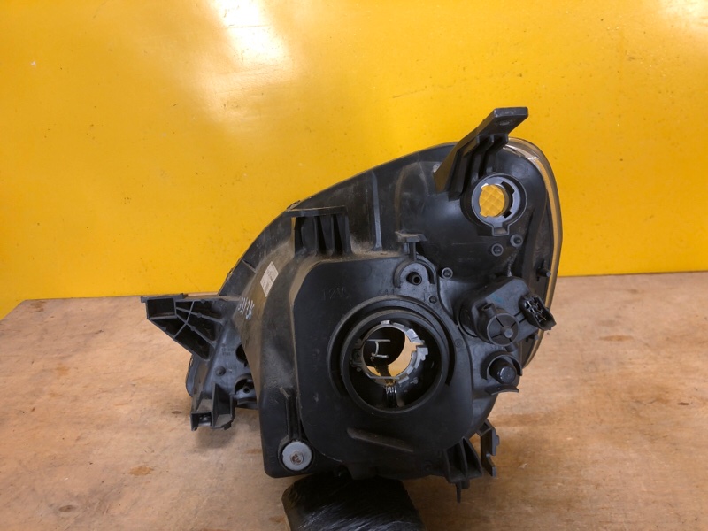 Фара правая CRV 02-06