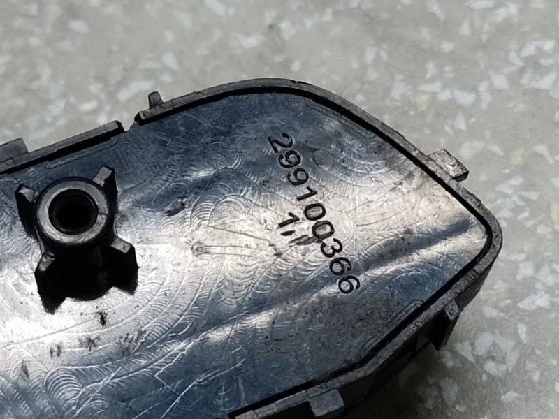 Кнопки на руль правые HYUNDAI ELANTRA MD 10-15