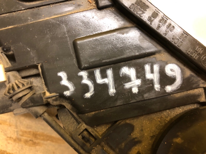 Фара левая TOUAREG 02-10