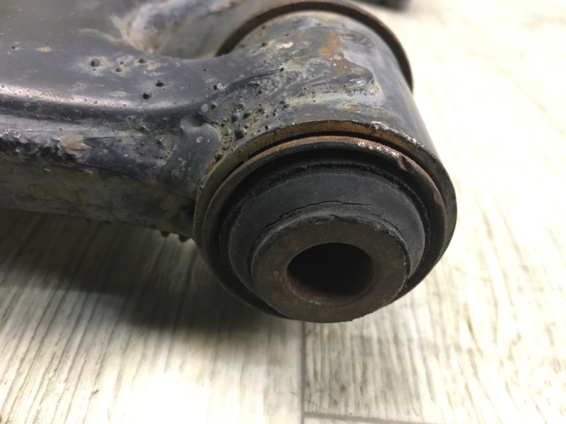 Рычаг передней подвески нижний передний левый EDGE 06-14 2010 T35PDED