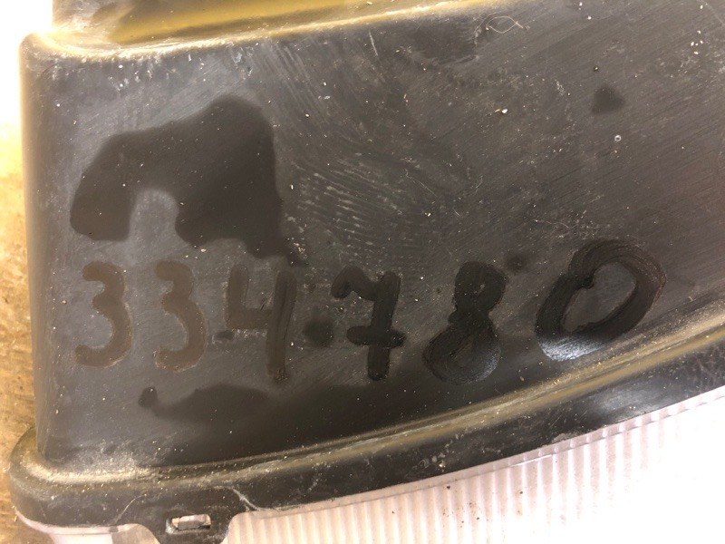 Фара левая 300 04-10 Фара левая 300 04-10