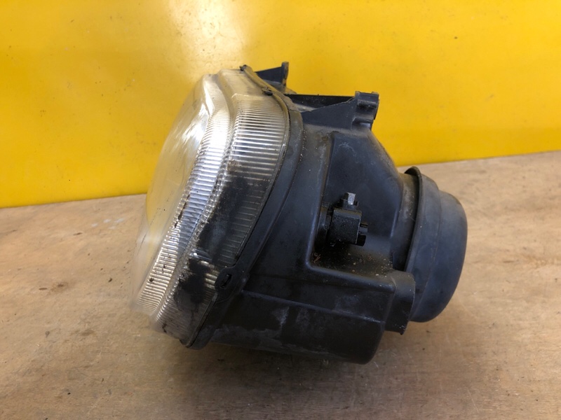 Фара левая 300 04-10 Фара левая 300 04-10