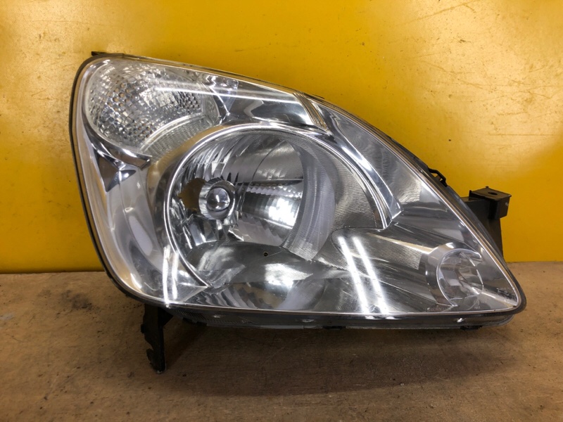 Фара правая HONDA CRV 02-06 33101SCAG02 Б/У