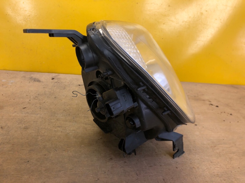 Фара правая CRV 02-06