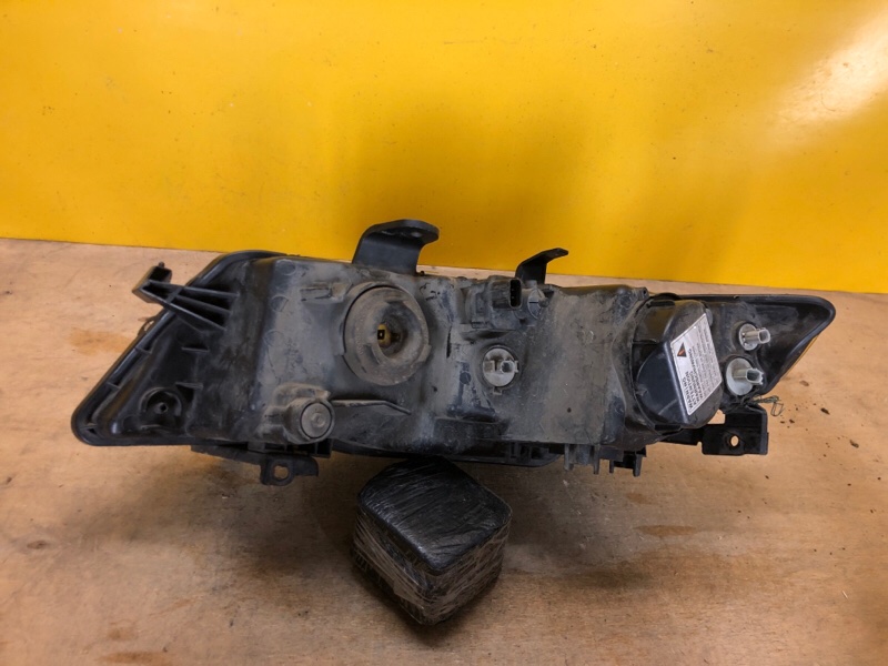 Фара правая ACCORD CL7 / TSX 03-08