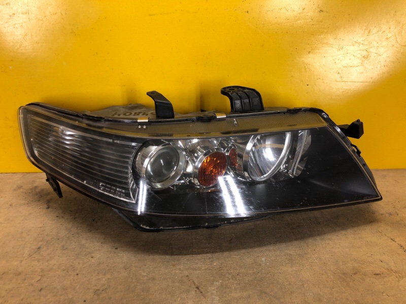 Фара правая HONDA ACCORD CL7 / TSX 03-08 33101SEAG01 Б/У