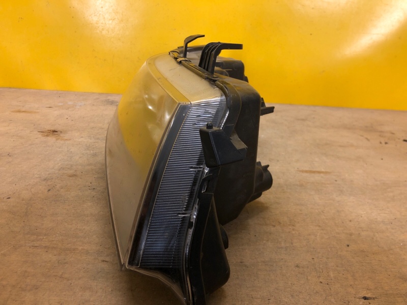 Фара правая ACCORD CL7 / TSX 03-08