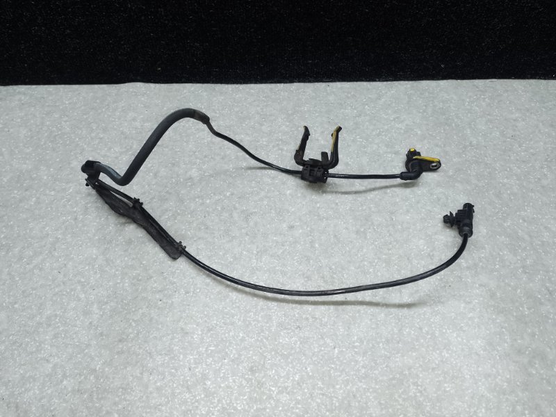 Датчик ABS передний левый TOYOTA VENZA 09-16 2009 3.5 2GR-FE 89543-0T010 Б/У