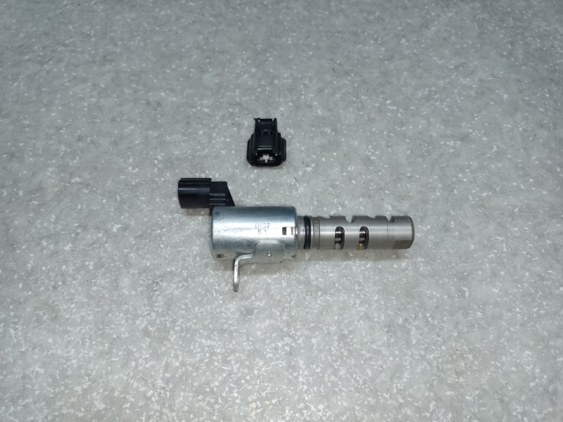 Запчасть клапан изменения фаз грм TOYOTA VENZA 09-16 2009 3.5 2GR-FE 15330-0P020 Б/У Клапан изменения фаз ГРМ TOYOTA VENZA 09-16 2009 3.5 2GR-FE 15330-0P020 Б/У