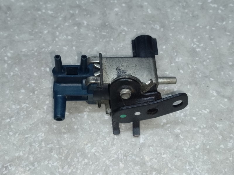 Клапан электромагнитный (вакуумный) VENZA 09-16 2009 3.5 2GR-FE