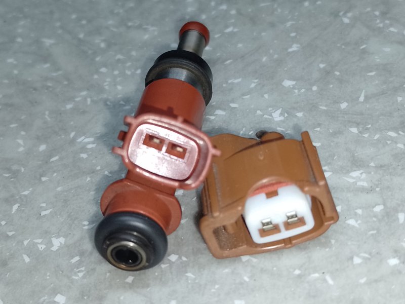 Форсунка топливная VENZA 09-16 2009 3.5 2GR-FE Форсунка топливная VENZA 09-16 2009 3.5 2GR-FE