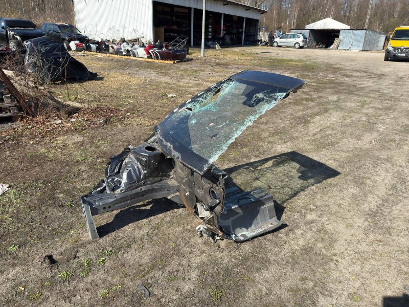 Четверть кузова передняя правый TOYOTA PRIUS 16- 2016 1.8 2ZRFXE 5370147111 Б/У