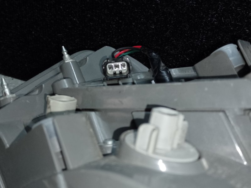 Фонарь наружный правый MDX (YD2) 06-13 2008 3.7