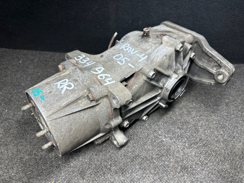 Редуктор задний TOYOTA RAV4 05-12 41110-52010 Б/У