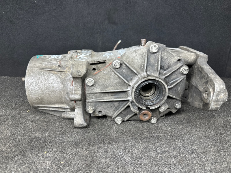 Редуктор задний RAV4 05-12