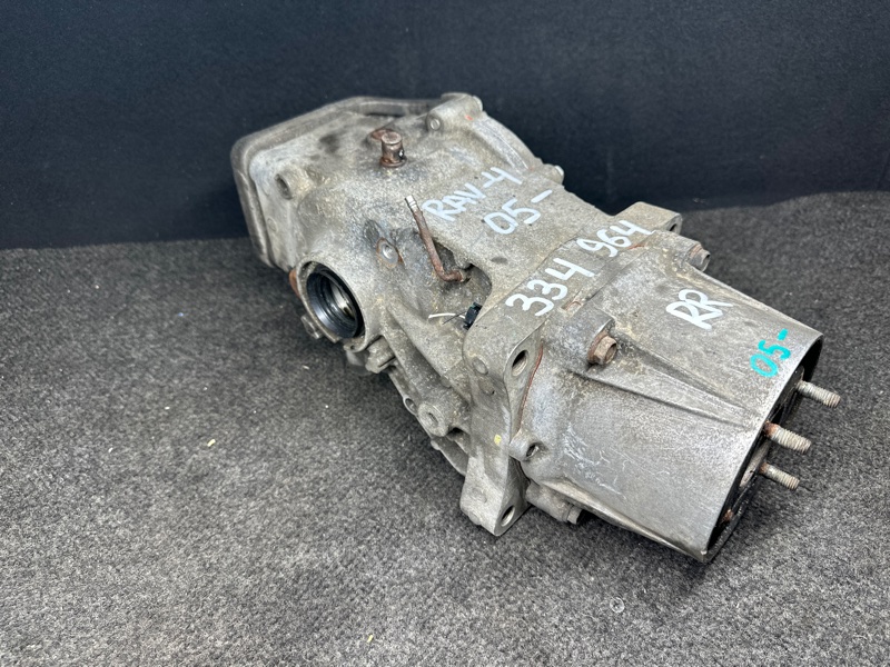 Редуктор задний TOYOTA RAV4 05-12