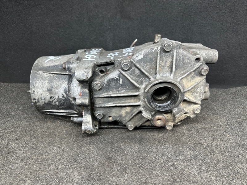 Редуктор задний RAV4 05-12