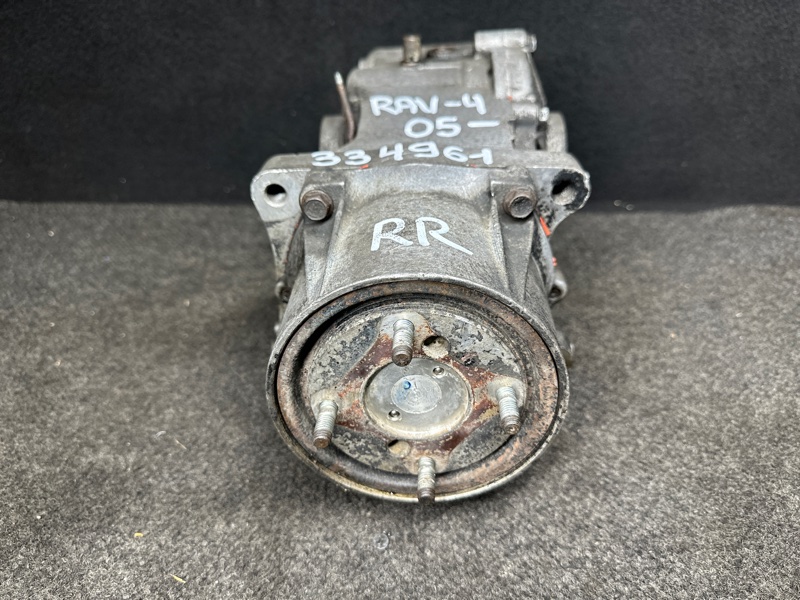 Редуктор задний RAV4 05-12