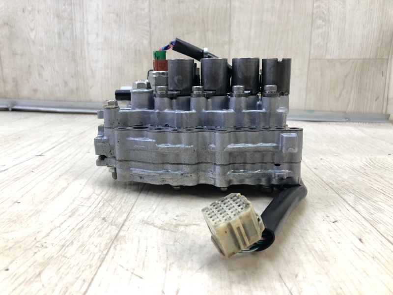 Гидроблок АКПП NV200 USA 13- 2.0 MR20DE