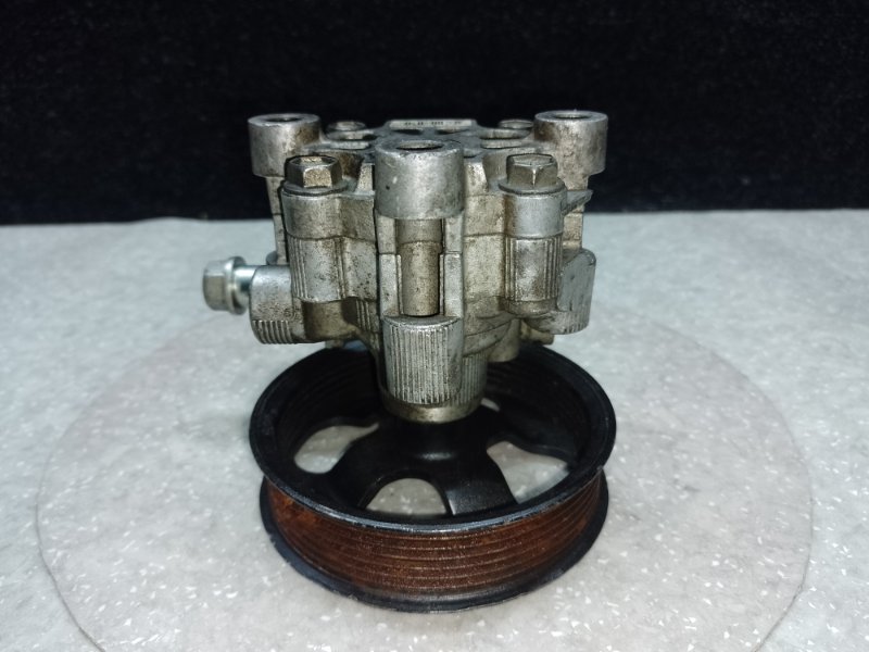 Насос ГУР TOYOTA CAMRY 40 06-11 2.4