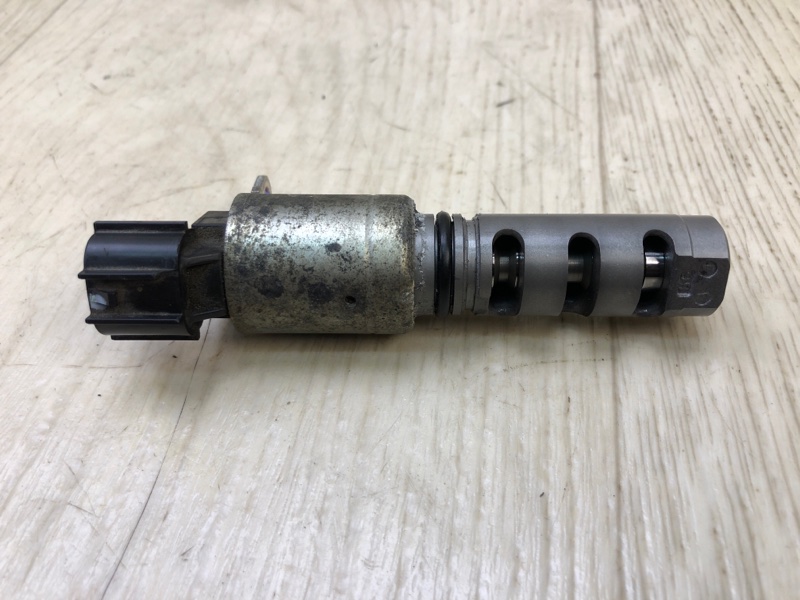 Клапан изменения фаз ГРМ правый LEXUS LS460 06-12 USF40 4.6