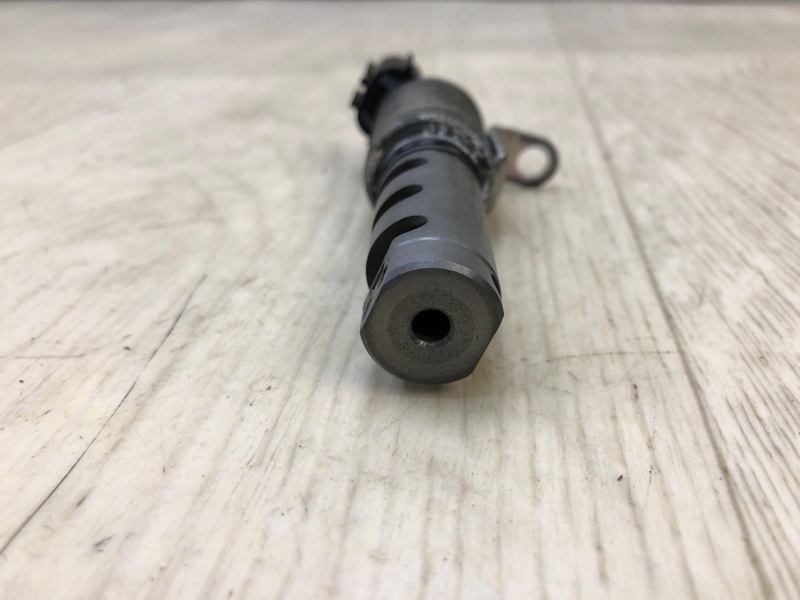 Клапан изменения фаз ГРМ правый LS460 06-12 2011 USF40 4.6