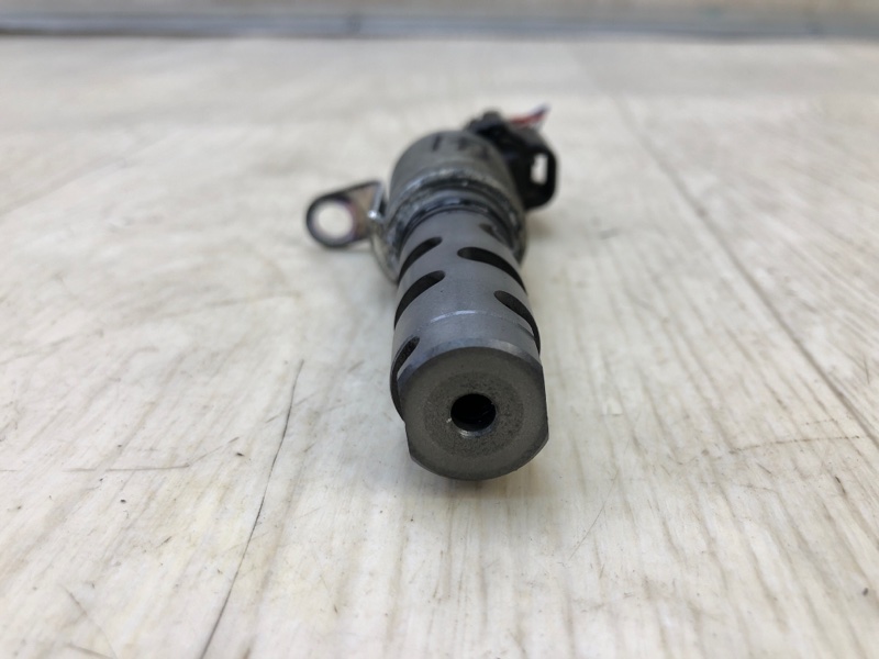 Клапан изменения фаз ГРМ левый LS460 06-12 2011 USF40 4.6 Клапан изменения фаз ГРМ левый LS460 06-12 2011 USF40 4.6