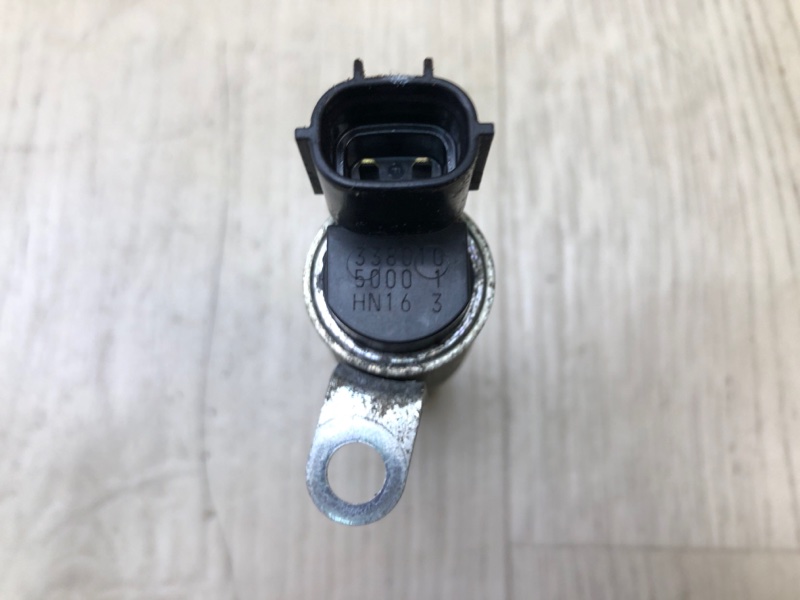 Клапан изменения фаз ГРМ левый LS460 06-12 2011 USF40 4.6 Клапан изменения фаз ГРМ левый LS460 06-12 2011 USF40 4.6