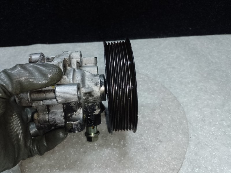 Насос ГУР CAMRY 30 02-06 2005 2.4 2AZFE