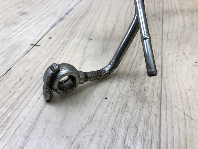 Трубка топливная LS460 06-12 2011 USF40 4.6