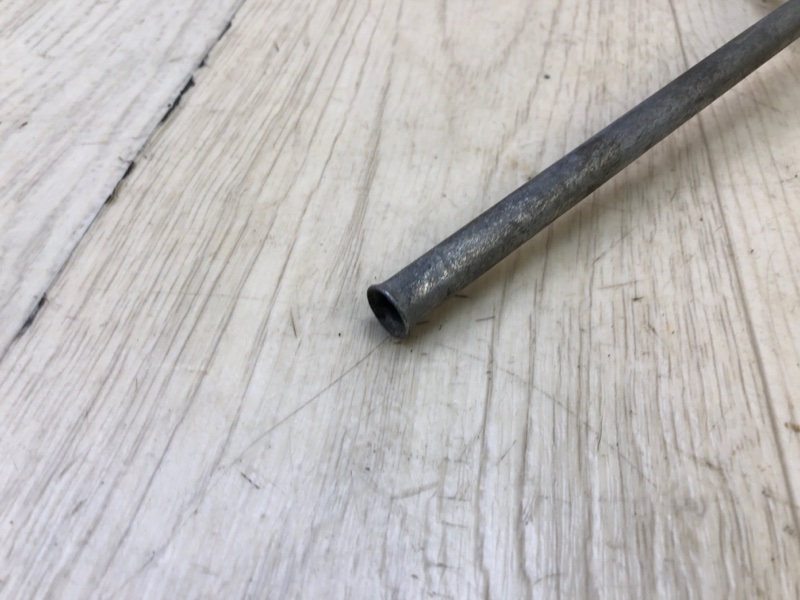 Направляющая масляного щупа LS460 06-12 2011 USF40 4.6 Направляющая масляного щупа LS460 06-12 2011 USF40 4.6