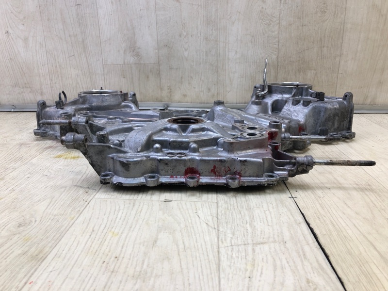 Крышка ГРМ передняя LS460 06-12 2011 USF40 4.6