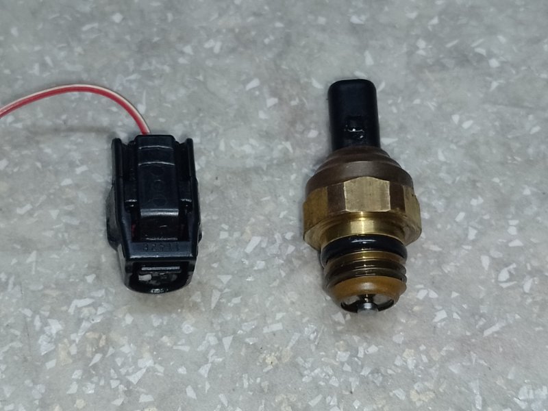 Датчик давления масла ГУР TOYOTA AVALON 05-12 2007 3.5 2GR-FE 89438-33010 Б/У