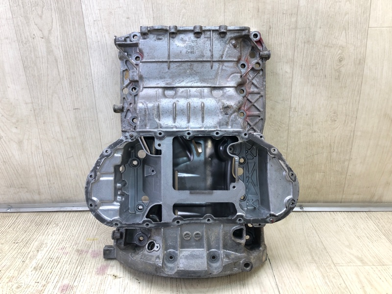 Поддон двигателя LEXUS LS460 06-12 2011 USF40 4.6 1211138090 Б/У