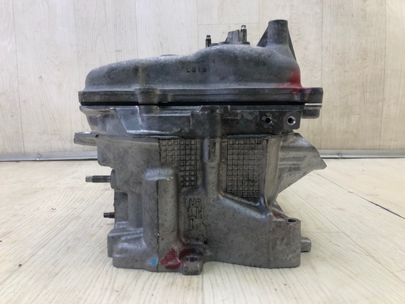 Головка блока цилиндров левая LEXUS LS460 06-12 USF40 4.6