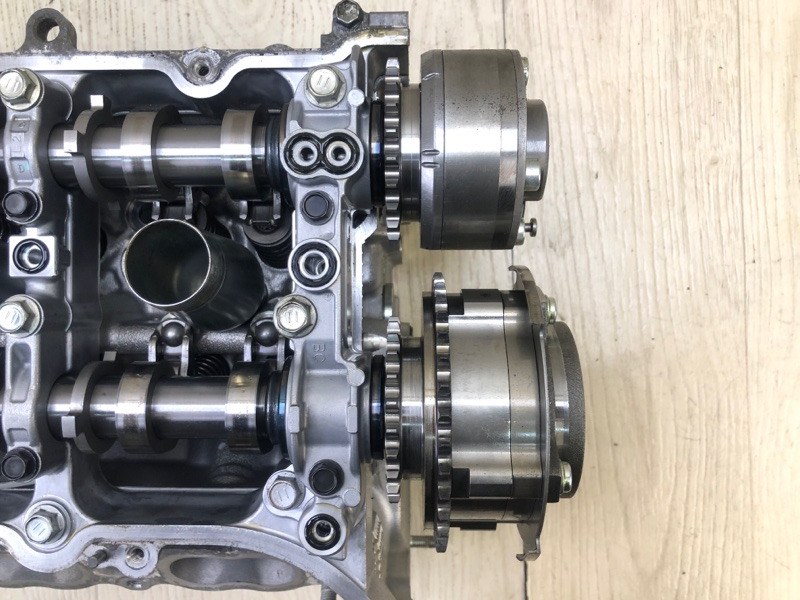 Головка блока цилиндров левая LS460 06-12 2011 USF40 4.6